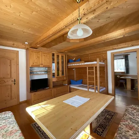 Reinhard Steiner Apartamento